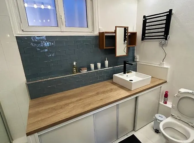 Maison Chaleureuse A Avec Vue Sur La