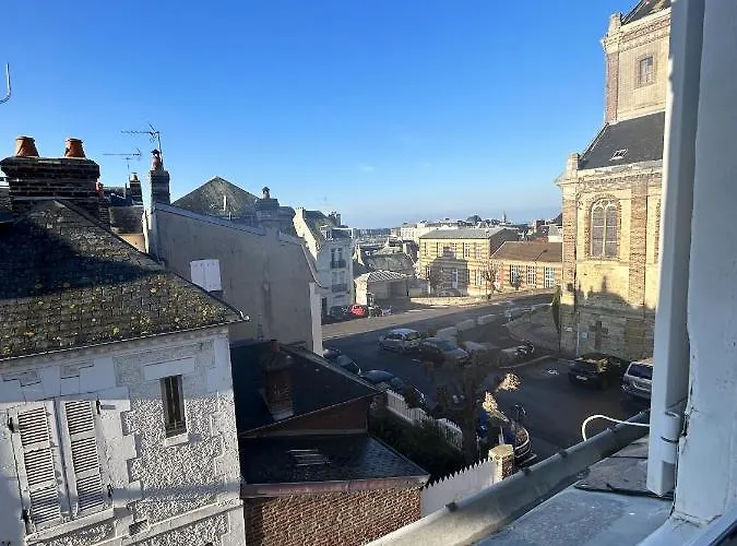 Holiday home Maison Chaleureuse A Avec Vue Sur La Trouville-sur-Mer